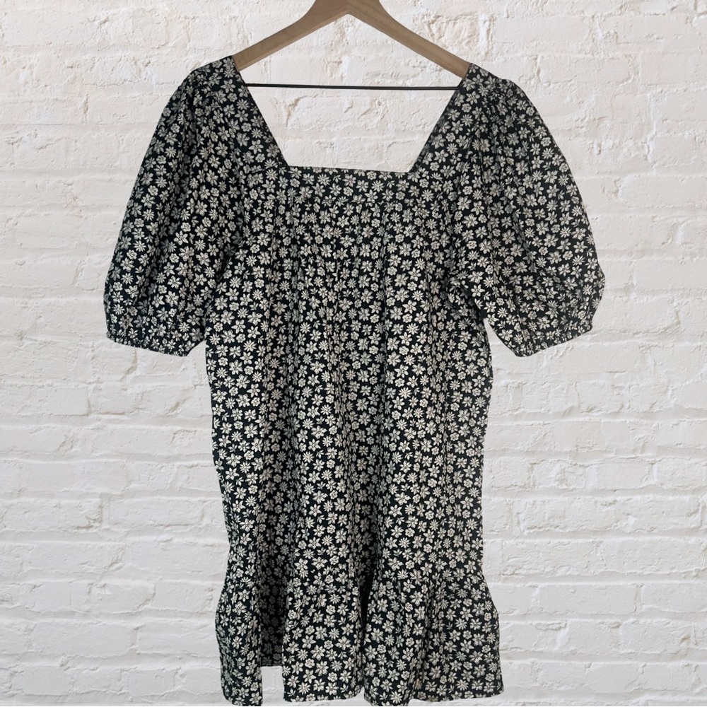 Billabong Black and White Floral Mini Dress, Size M